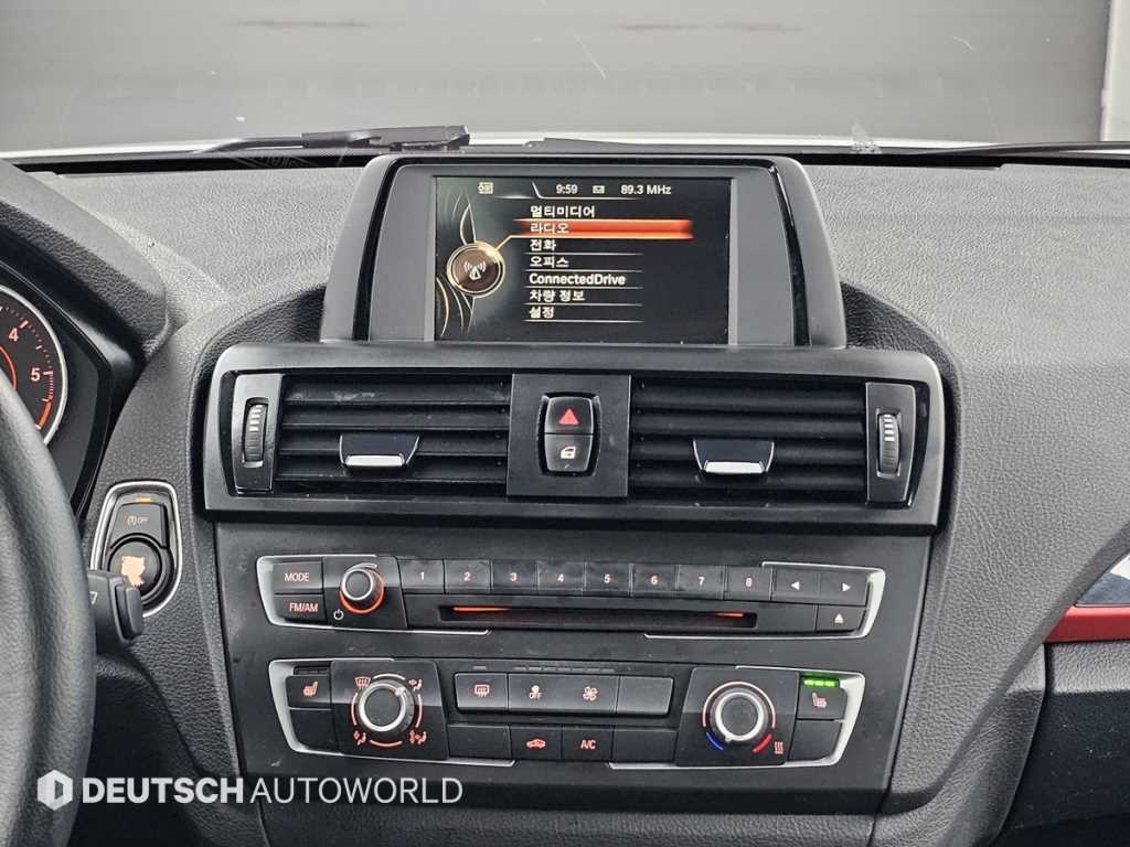 BMW 1-Series — photo 14