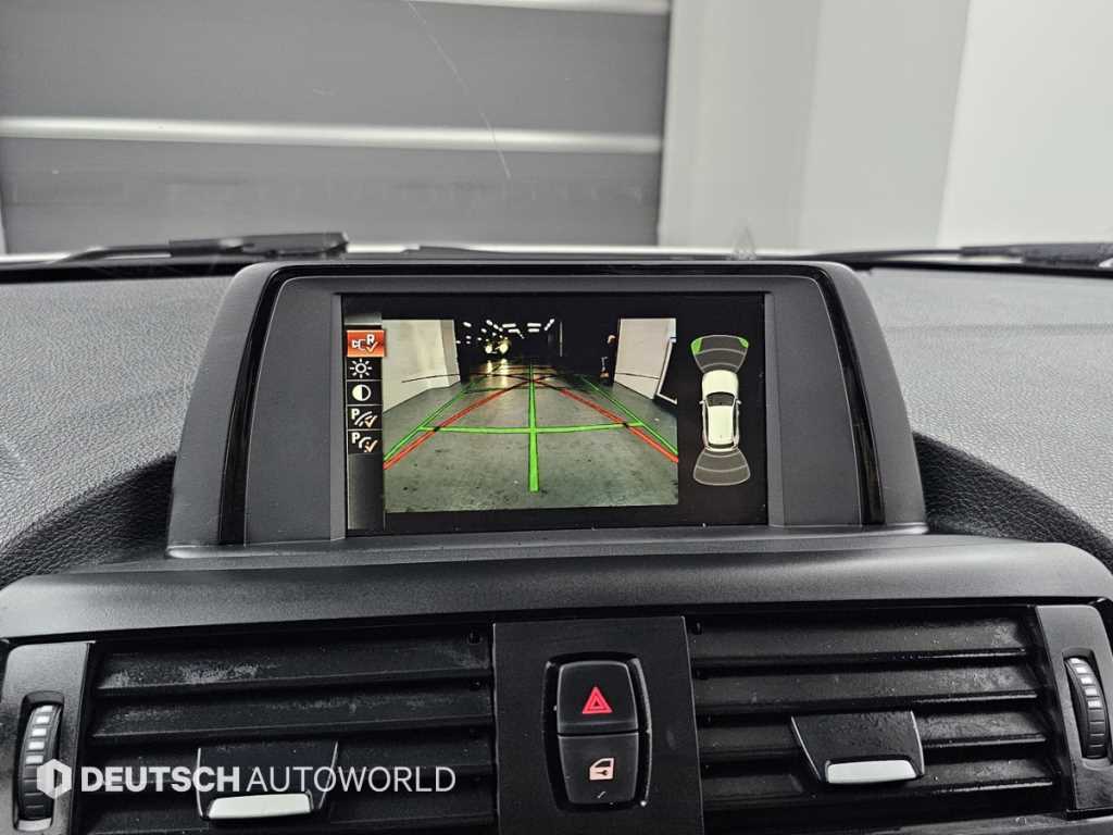 BMW 1-Series — photo 15