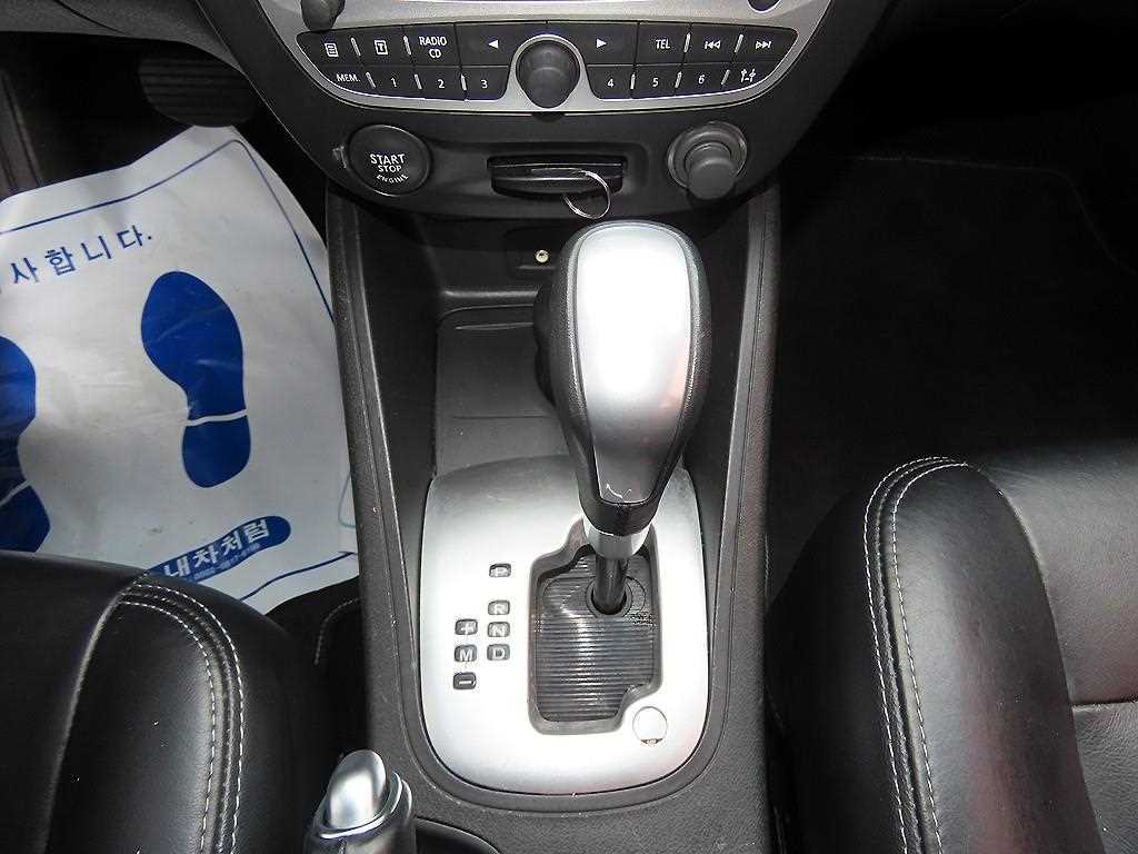 RENAULT SM3 — photo 11