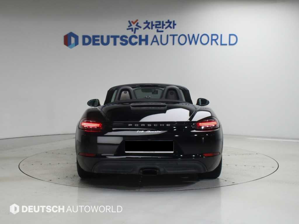 Porsche 718 — photo 04