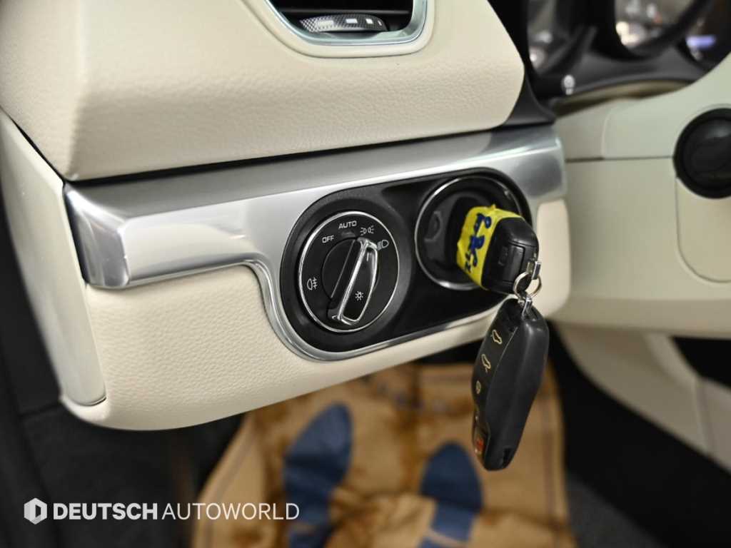 Porsche 718 — photo 16