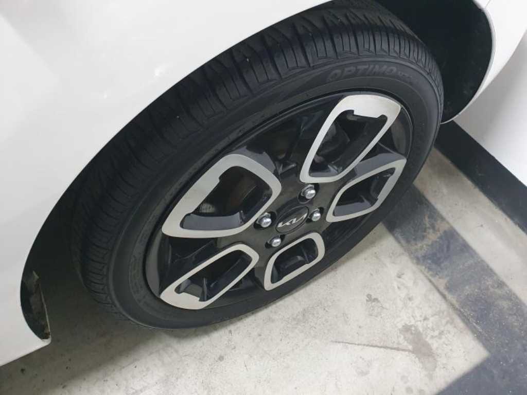 Kia RAY — photo 20