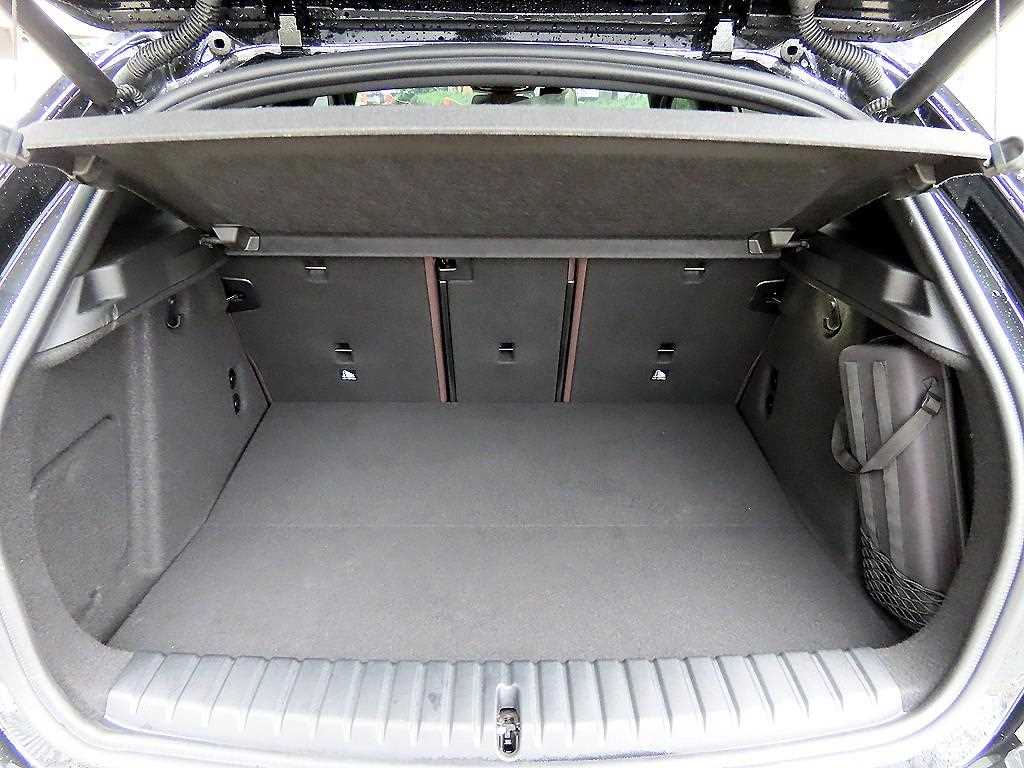 BMW 1-Series — photo 17
