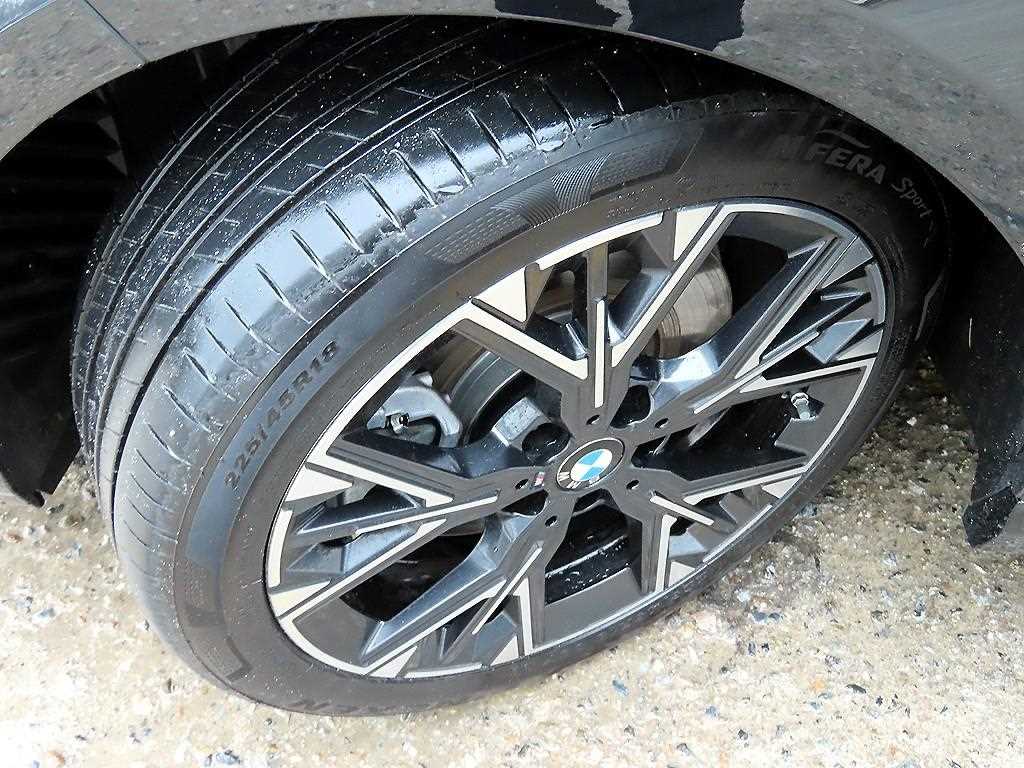 BMW 1-Series — photo 20