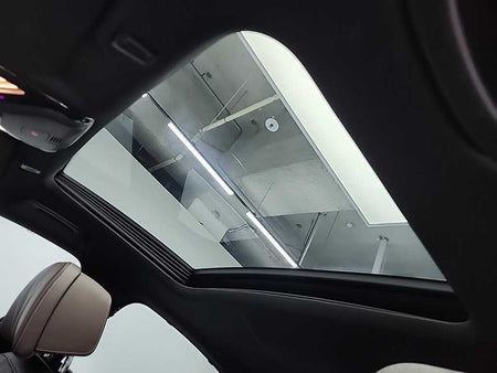 BMW 5-Series — photo 14