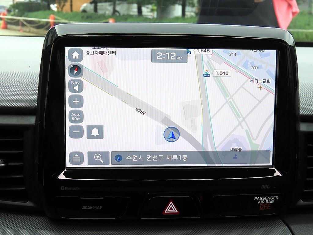 Hyundai Veloster — photo 13