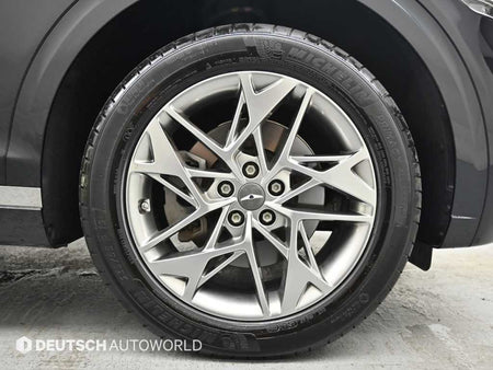 Genesis GV70 — photo 05