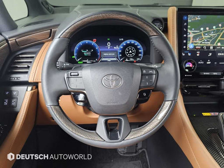 Toyota Alphard — photo 15