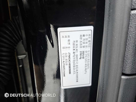 Toyota Alphard — photo 20
