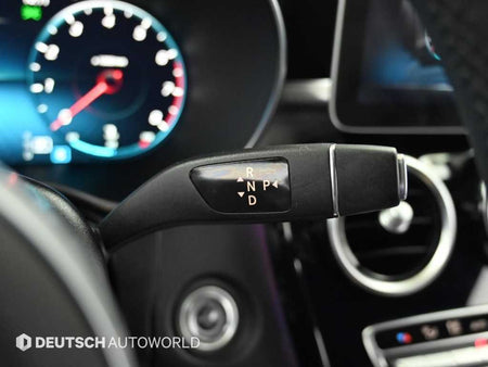 Mercedes-Benz C-Class — photo 09