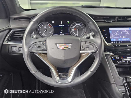 Cadillac XT6 — photo 13