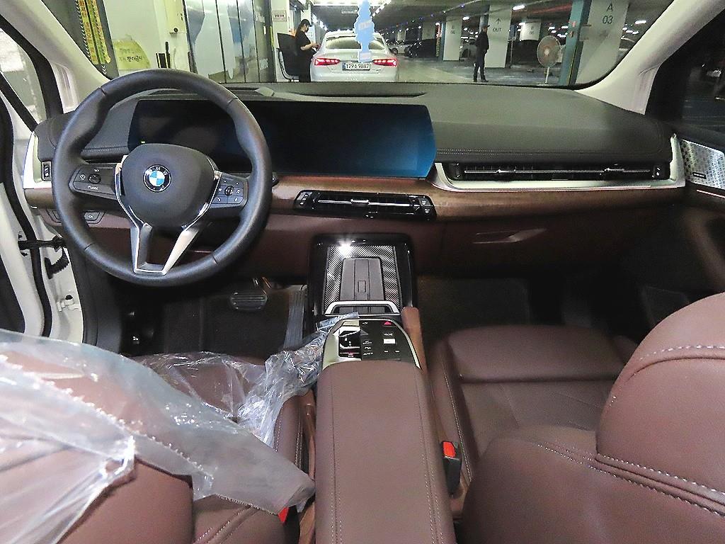 BMW 2-Series — photo 10