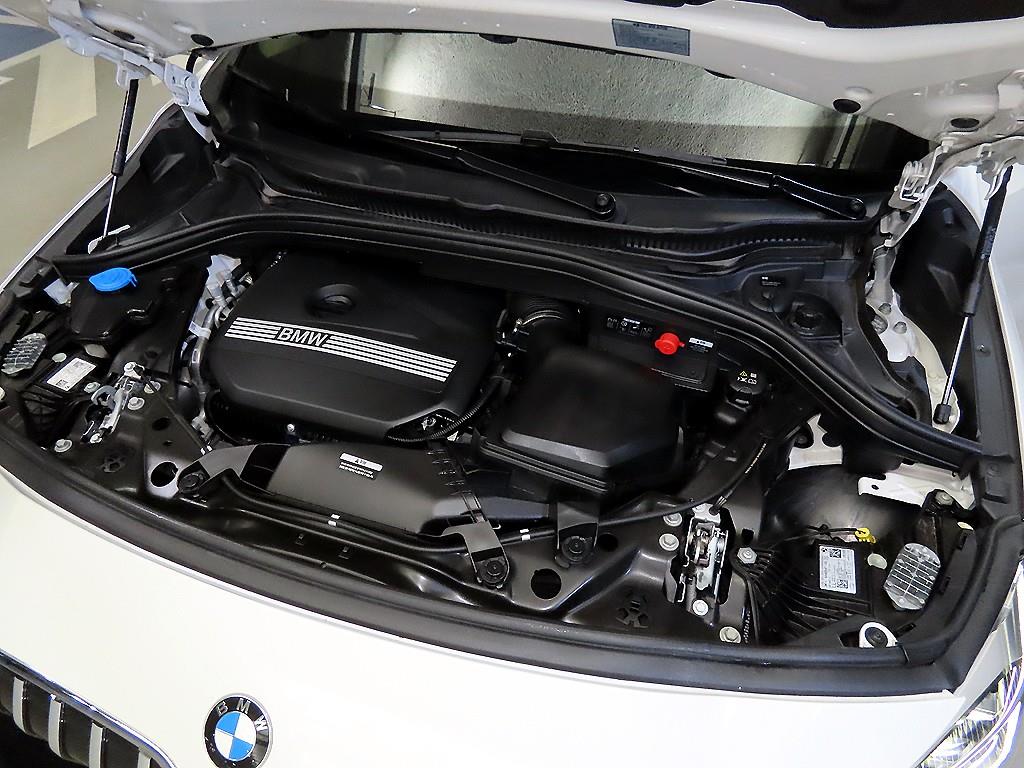 BMW 2-Series — photo 19