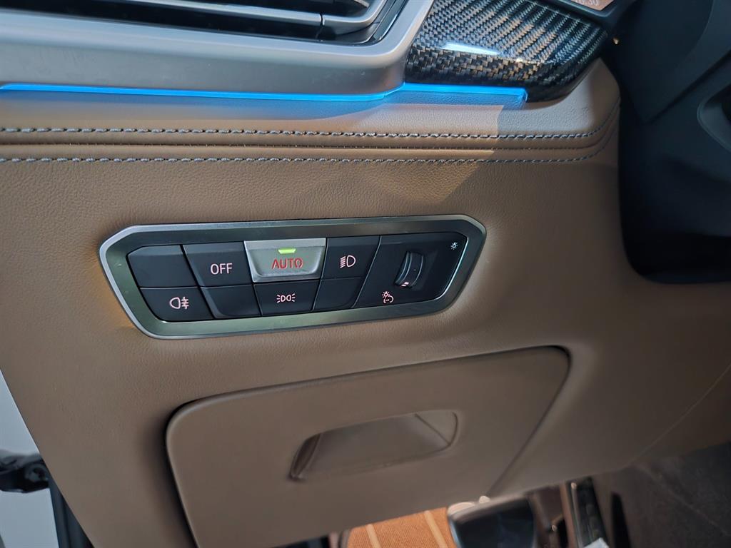 BMW X5M — photo 13