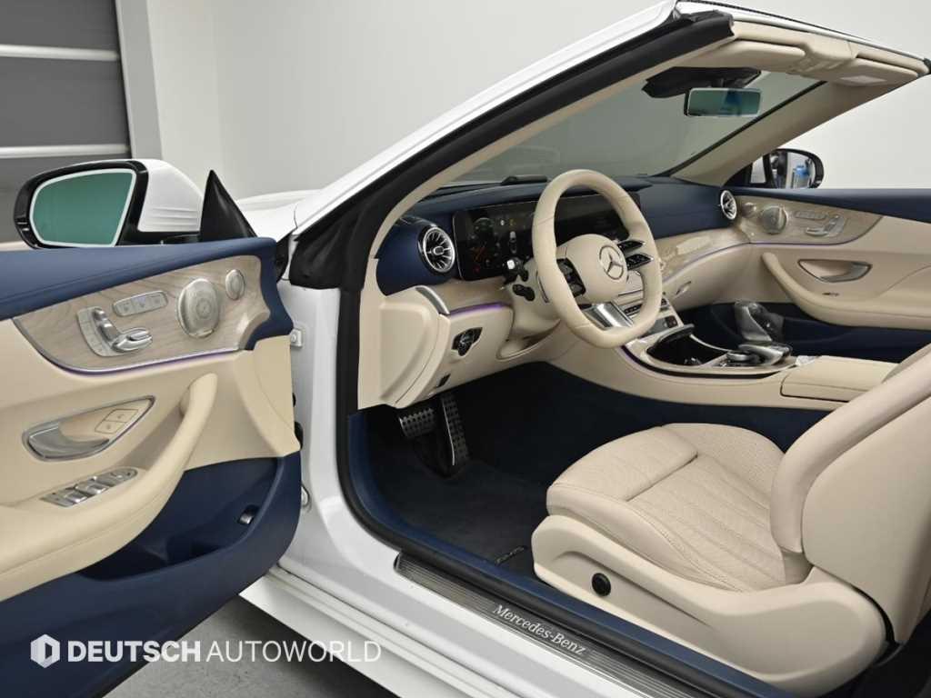 Mercedes-Benz E-Class — photo 01