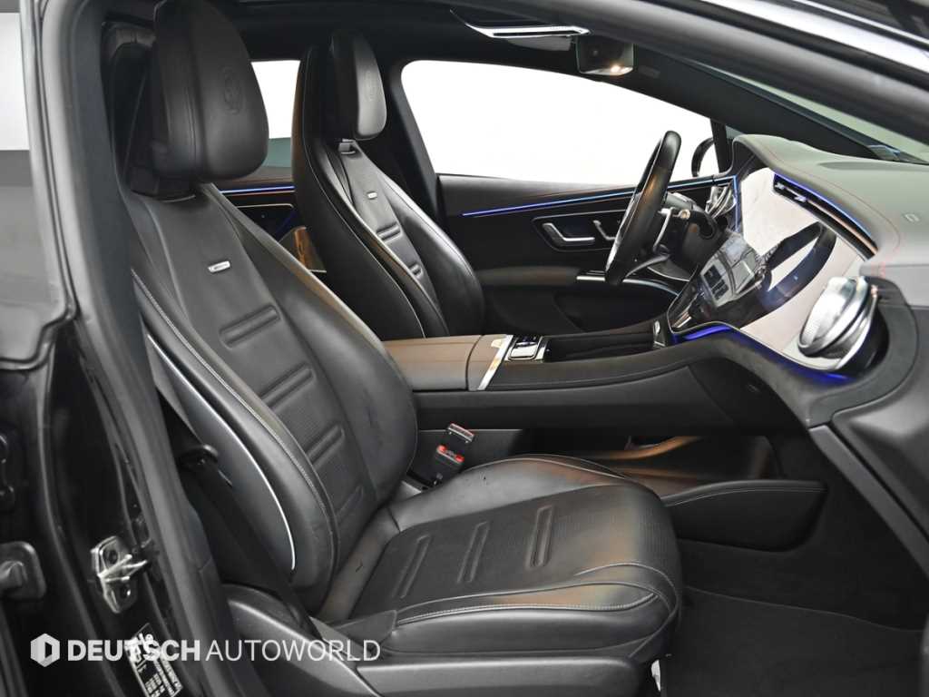 Mercedes-Benz EQS — photo 10