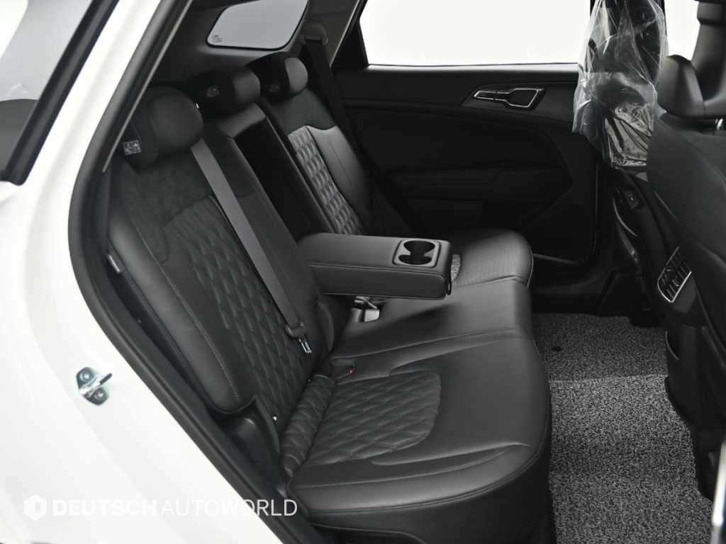 Kia Sportage — photo 12