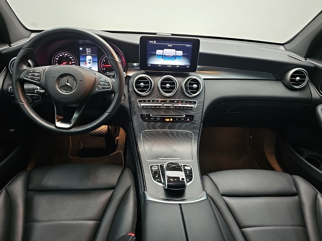 Mercedes-Benz GLC-Class — photo 07