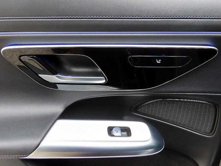 Mercedes-Benz E-Class — photo 15