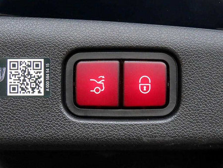 Mercedes-Benz E-Class — photo 17