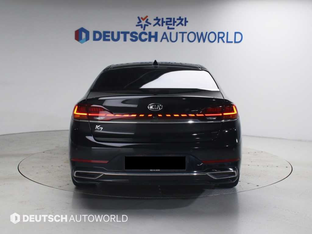 Kia K7 — photo 05