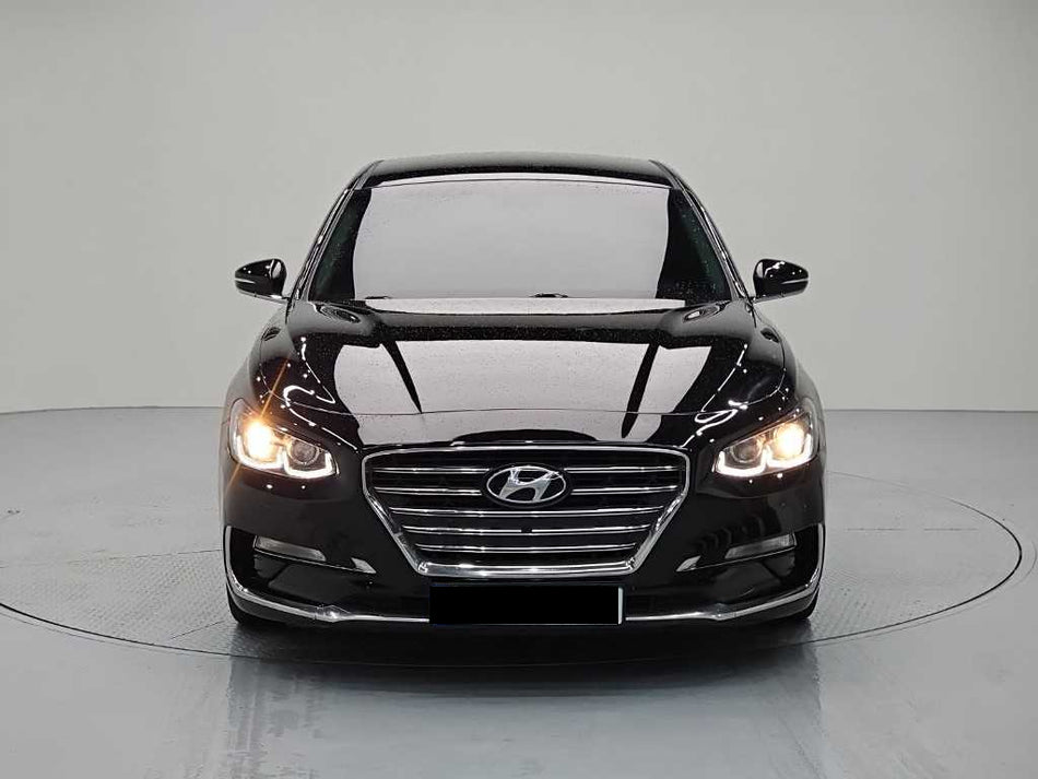 Hyundai Grandeur — photo 02