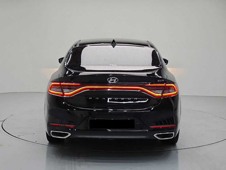 Hyundai Grandeur — photo 03