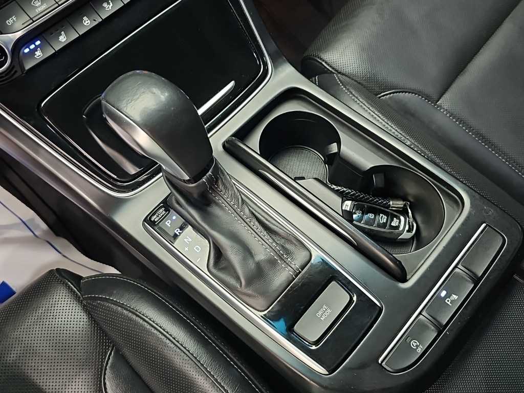 Hyundai Grandeur — photo 08