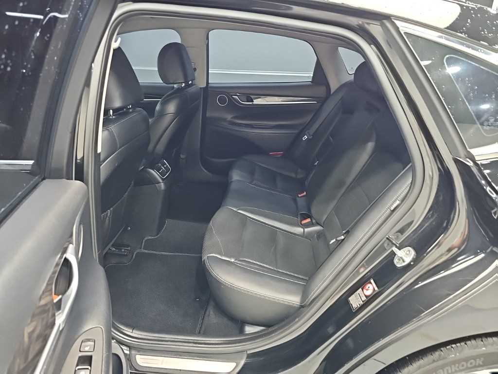 Hyundai Grandeur — photo 12