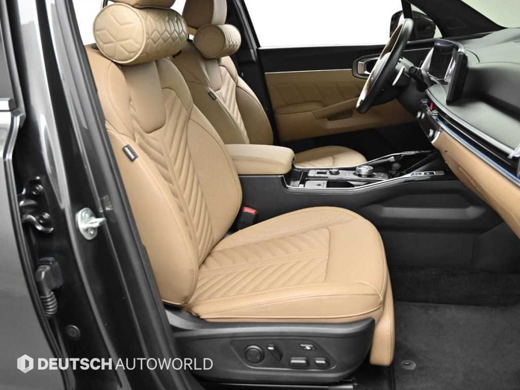 Kia Sorento — photo 10