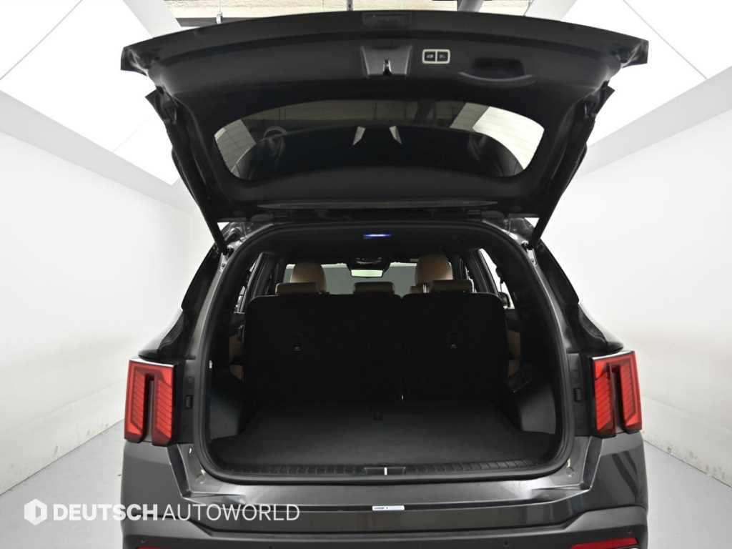 Kia Sorento — photo 19