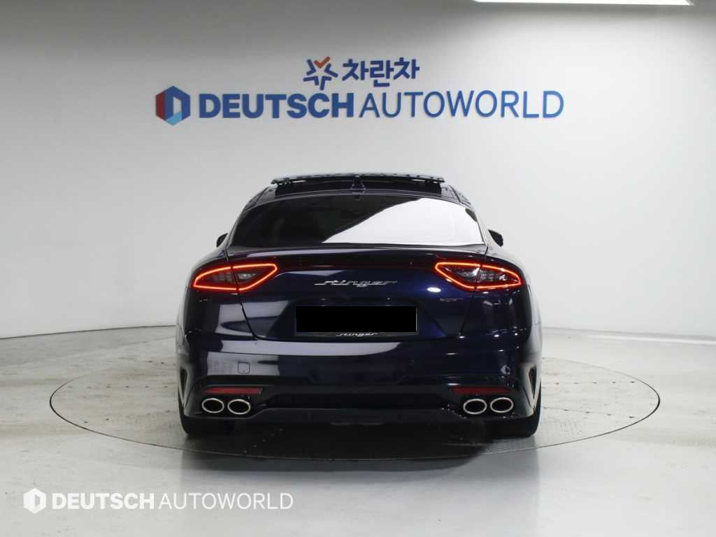 Kia Stinger — photo 04