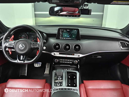 Kia Stinger — photo 08