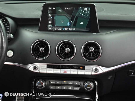 Kia Stinger — photo 16