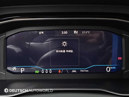 Volkswagen Jetta — photo 08