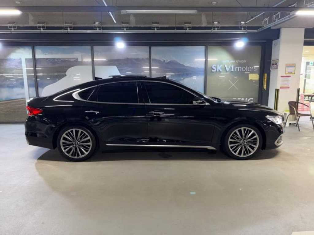Hyundai Grandeur — photo 03