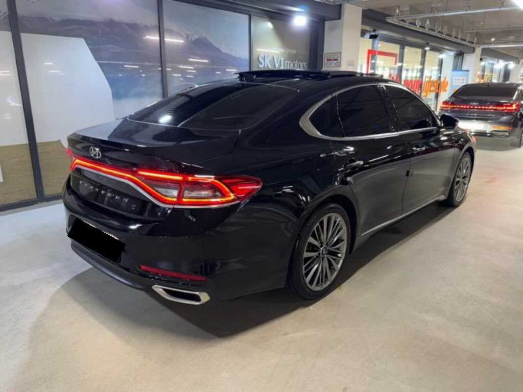 Hyundai Grandeur — photo 04