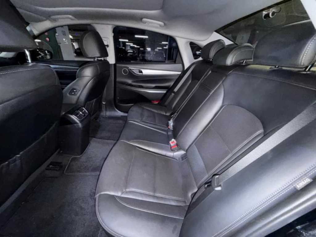 Hyundai Grandeur — photo 07