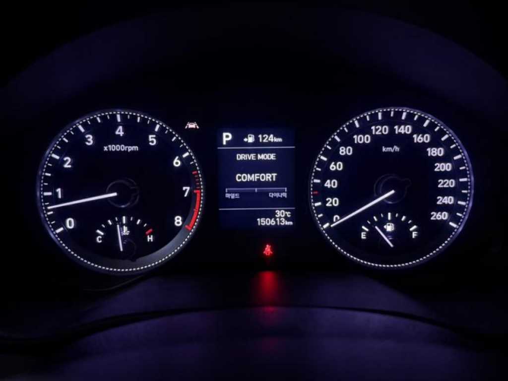 Hyundai Grandeur — photo 09