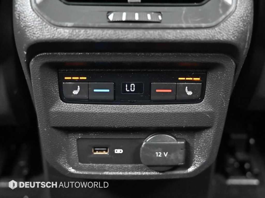 Volkswagen Tiguan — photo 16