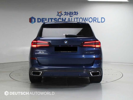 BMW X5 — photo 04