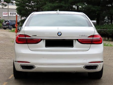 BMW 7-Series — photo 04