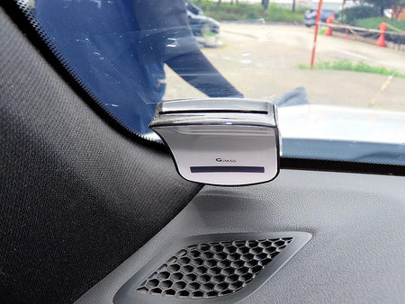 BMW 7-Series — photo 15