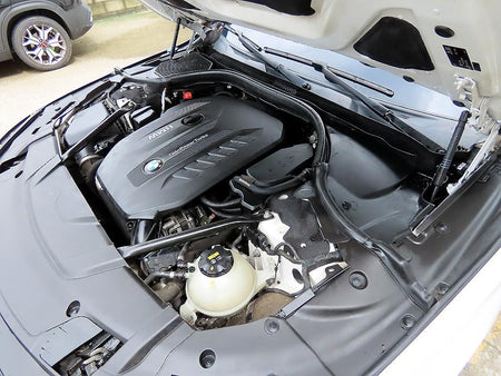 BMW 7-Series — photo 19