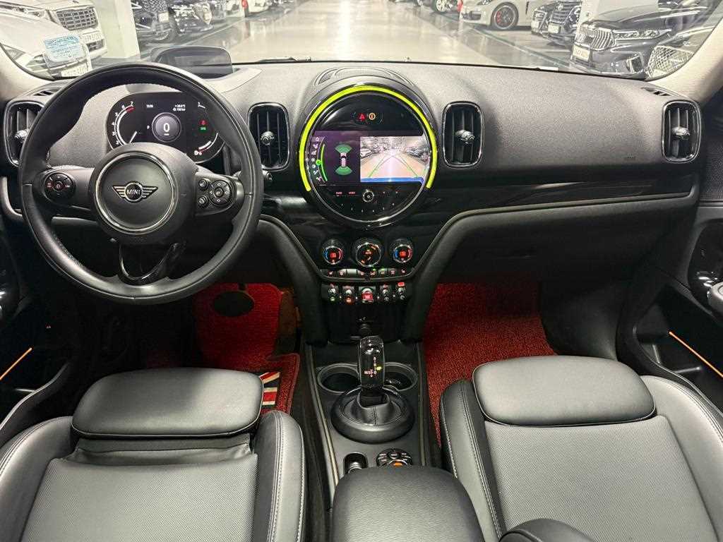 Mini Countryman — photo 08