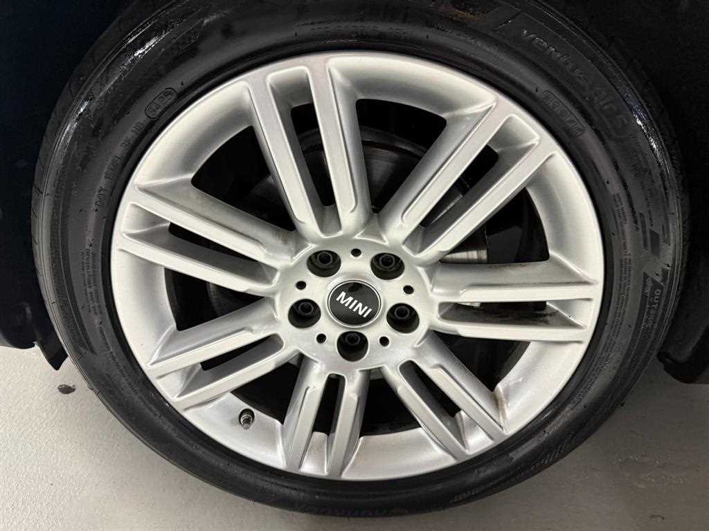 Mini Countryman — photo 20