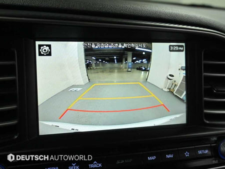 Hyundai Avante — photo 15