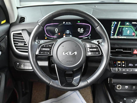 Kia Seltos — photo 13