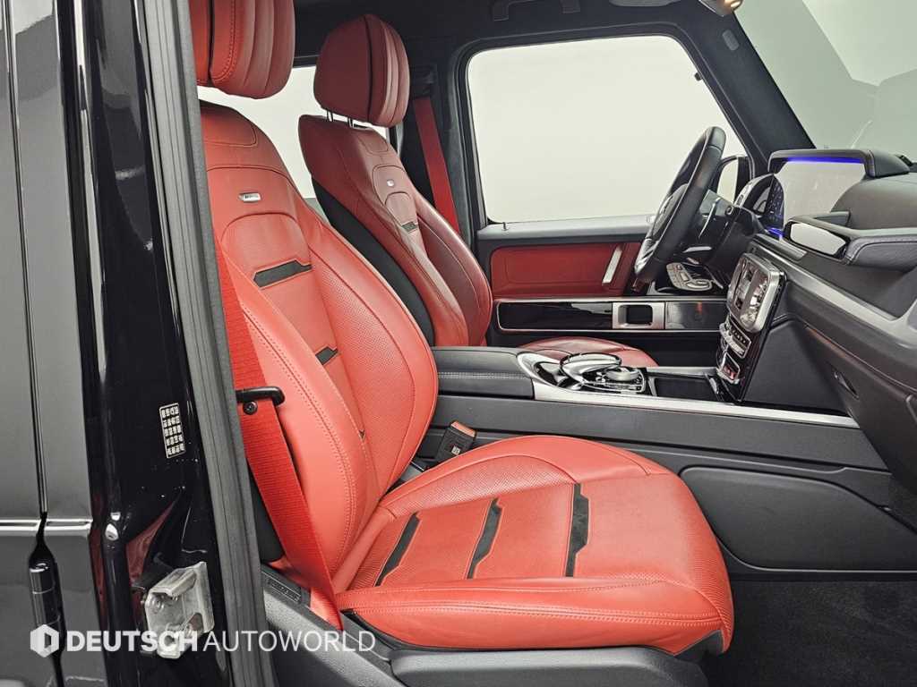 Mercedes-Benz G-Class — photo 10