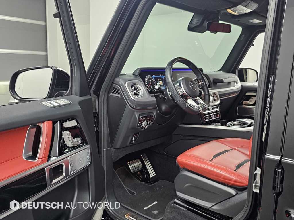 Mercedes-Benz G-Class — photo 11